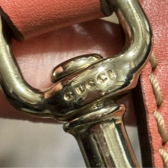 Gucci Leather Strap - Picture 10 of 10